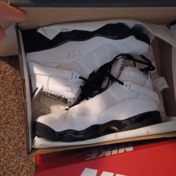 Jordan Shoes - Picture 5 of 6